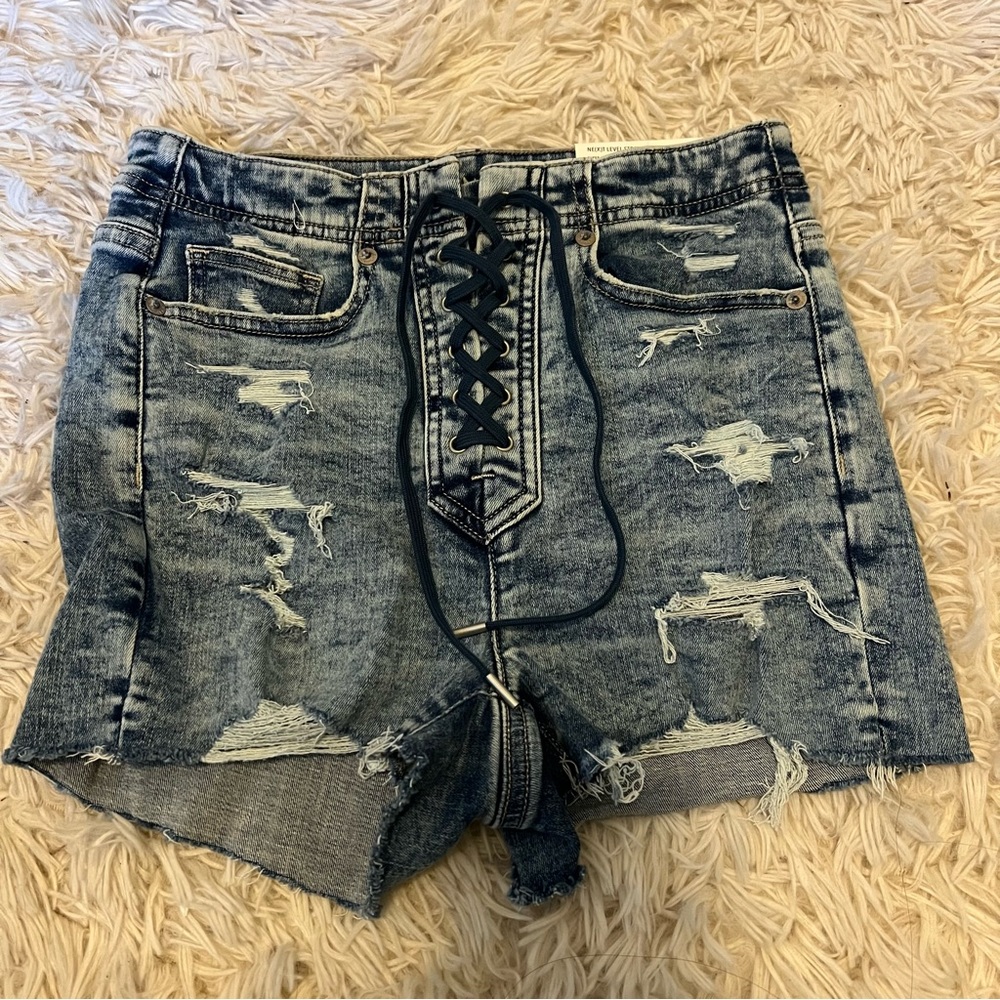 NWT American Eagle Lace Up Shorts
